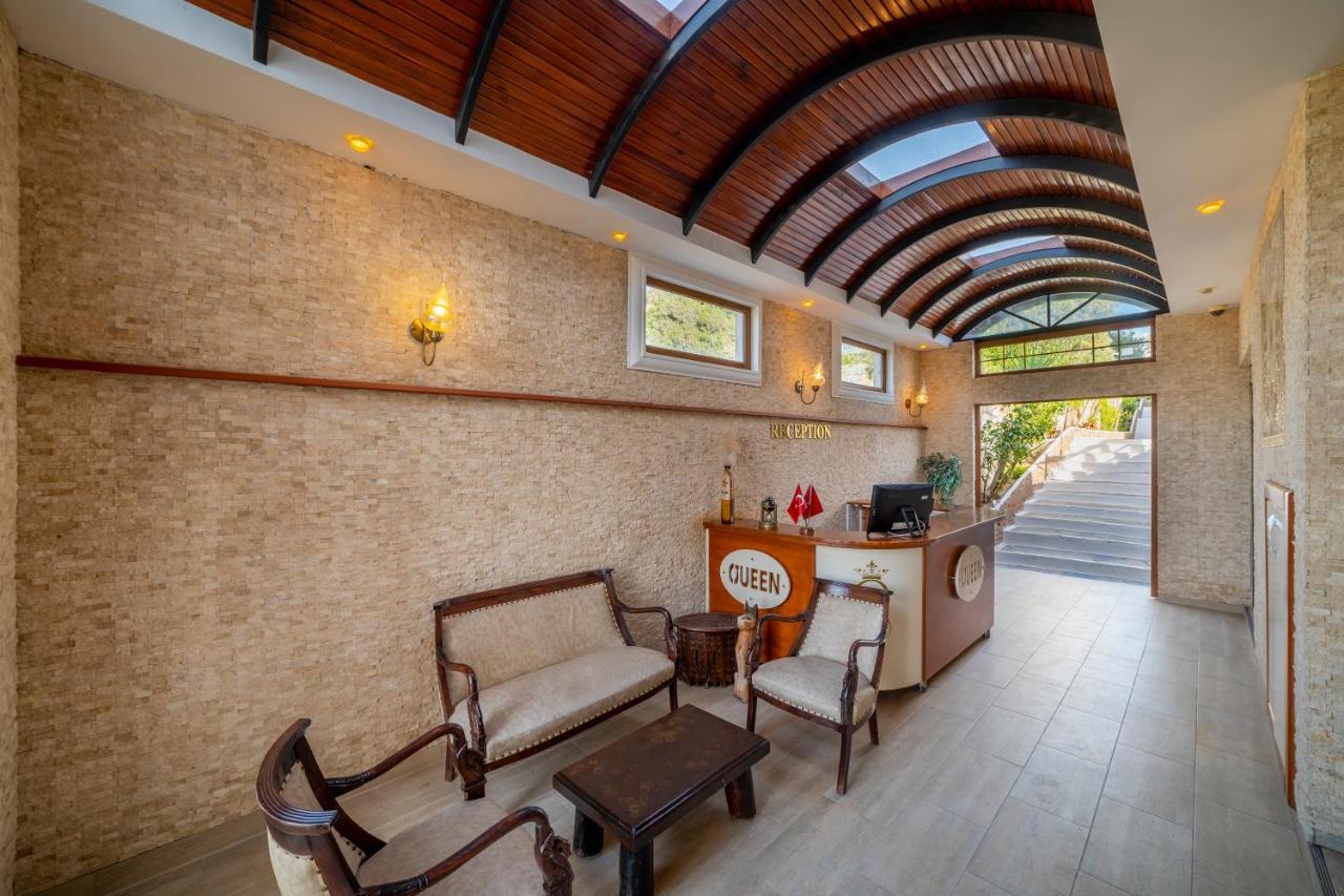 Queen Boutique Hotel 比特兹 外观 照片
