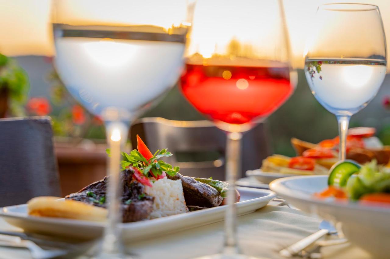 Queen Boutique Hotel 比特兹 外观 照片